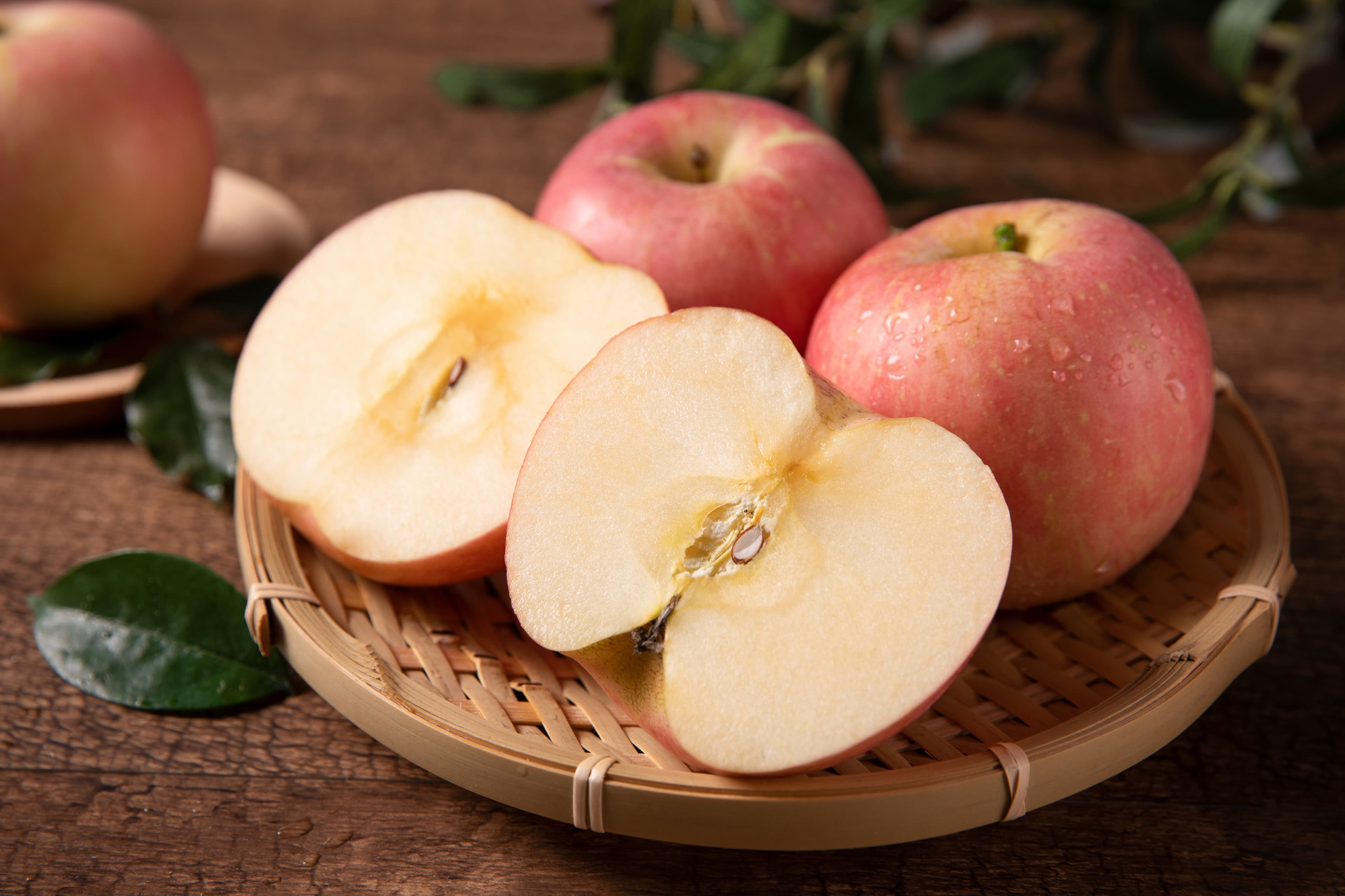 Apple Powder (Malus domestica) extract (standardized extract) for B2B manufacturing